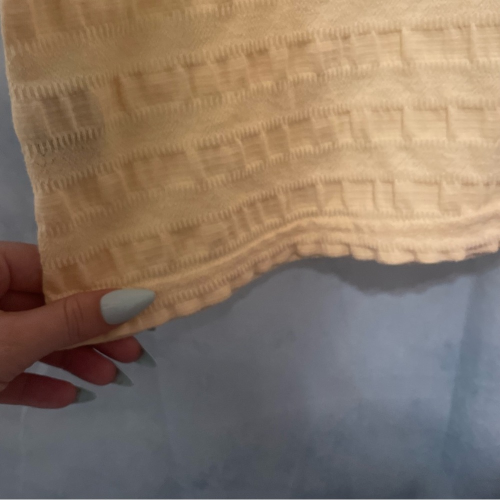 Basic editions vintage textured baby yellow top - Picture 6 of 6
